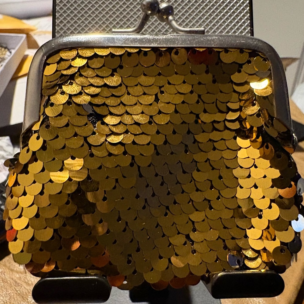 Gold Sequin SmallKiss Clasp Coin Purse